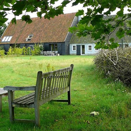 Bed and Breakfast Gasterij Landschot à Hoogeloon Extérieur photo
