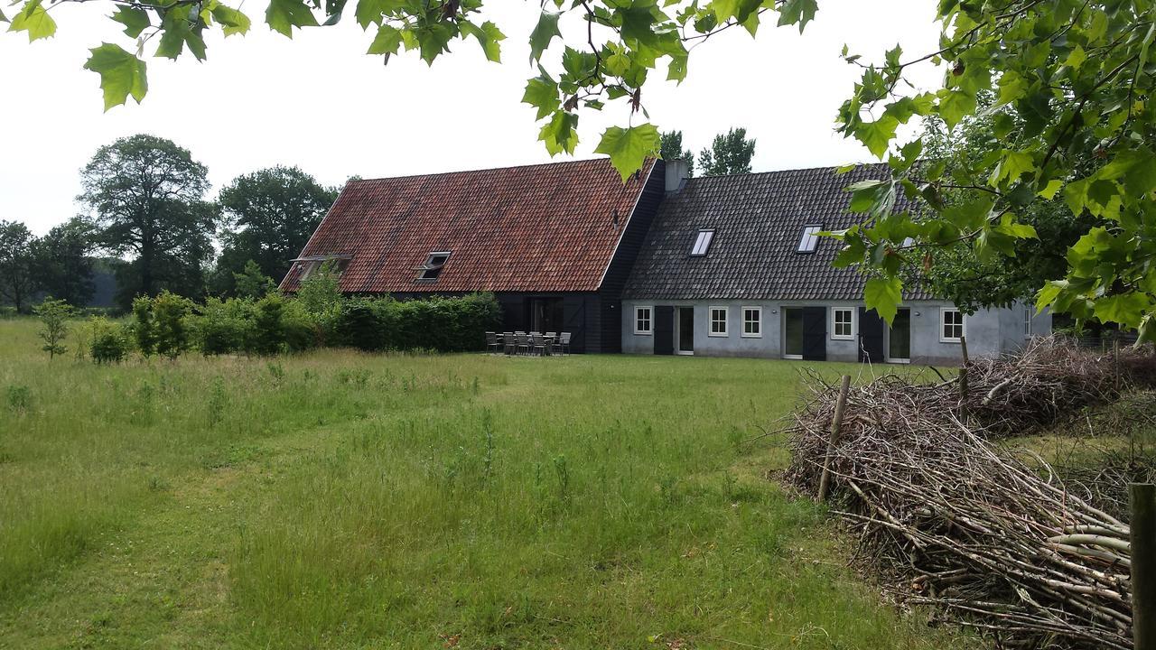 Bed and Breakfast Gasterij Landschot à Hoogeloon Extérieur photo